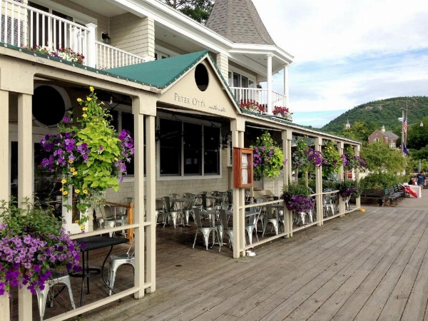 Grand Harbor Inn image 23